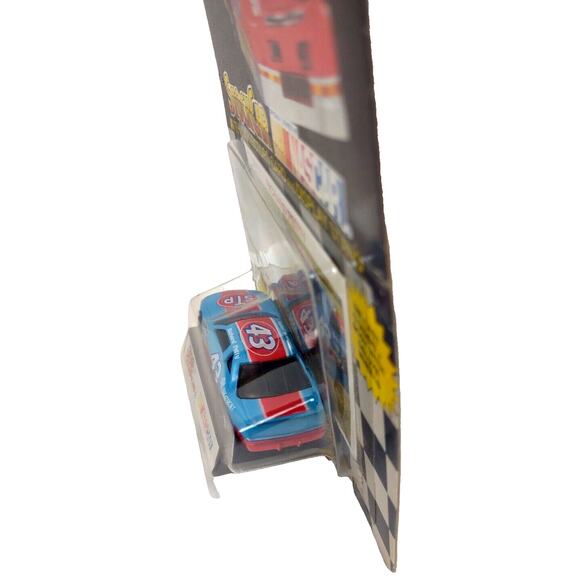 Vintage 1991 Racing Champions Richard Petty #43 STP Stock Car 1:64 Die-Cast NIP - Picture 3 of 7